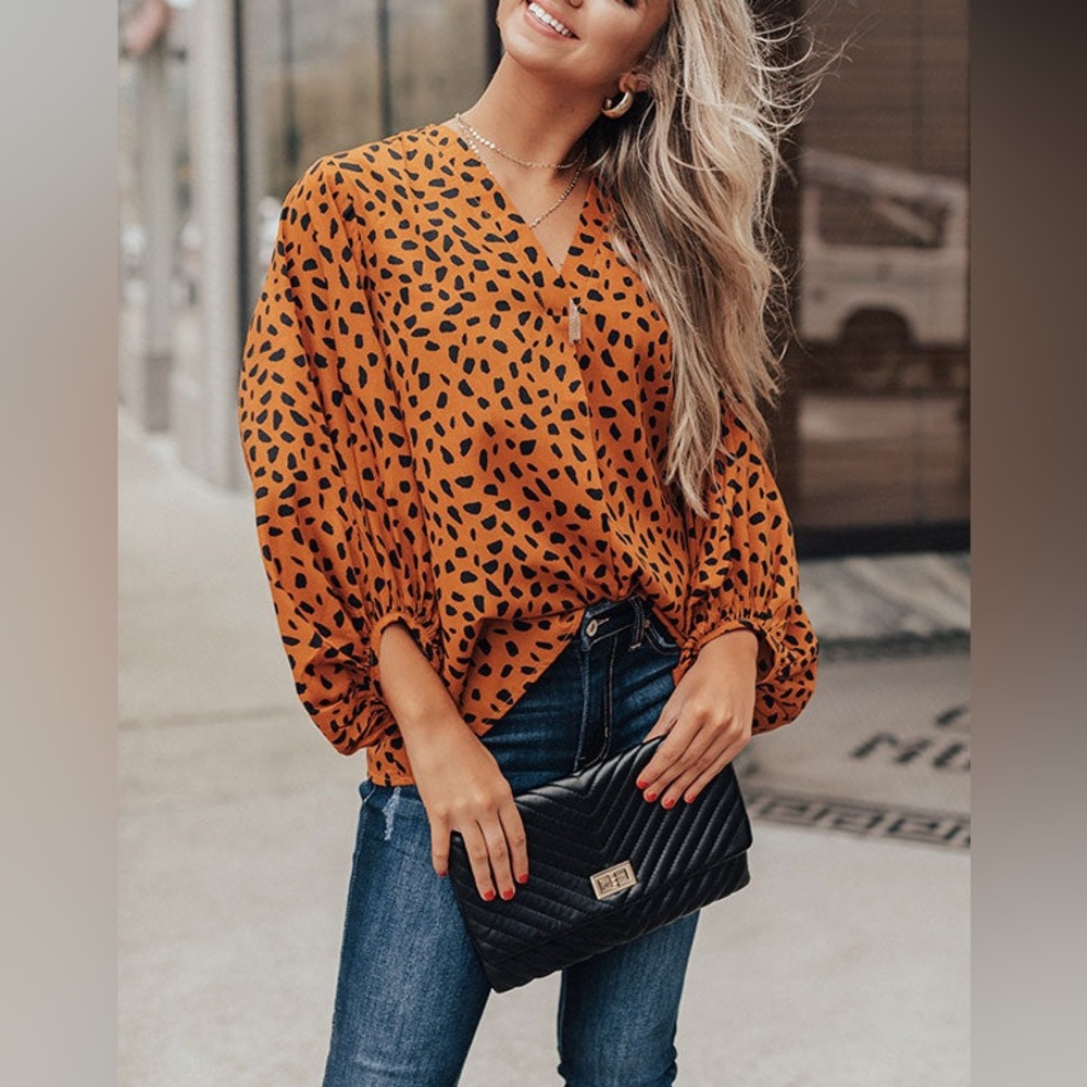 Entro Burnt Orange/Black Animal Print Design Shift Blouse Top Sz M Women